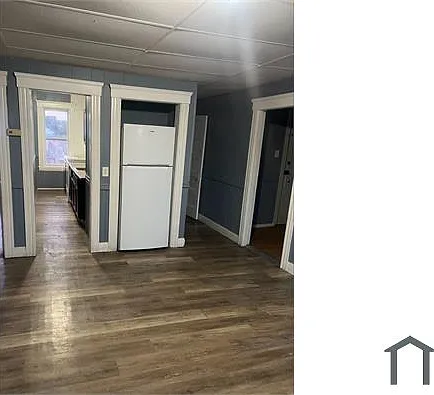 3 bed, 3417 sqft, $2,000 — Photo 4