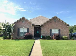 44 Oak Tree Cir, Conway, AR 72032