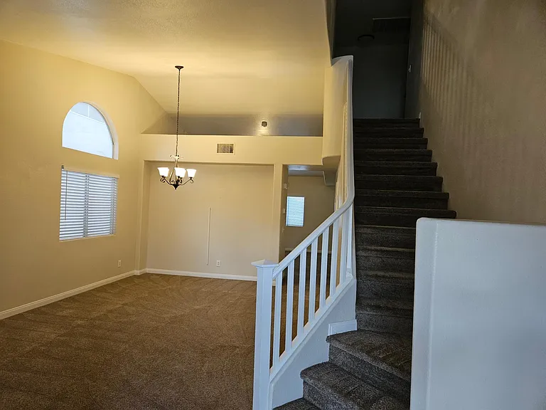 2418 Paradise Isle Ave — Photo 6