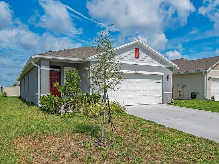 3582 Fort Mellon Ln — Photo 3