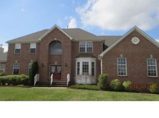 2 Jonathan Dr, Trenton, NJ 08691