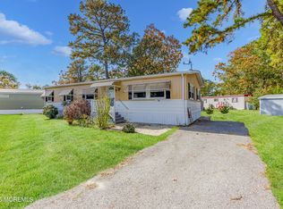 70 Woodchuck Pkwy, Whiting, NJ 08759