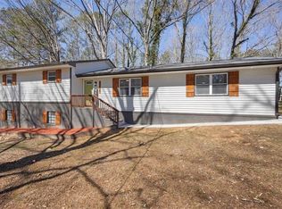 2166 Chestnut Pl, Lithia Springs, GA 30122