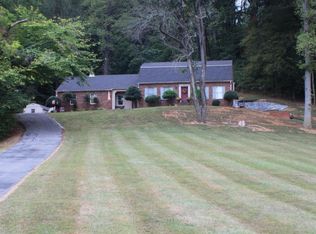 5108 Roxbury Ln, Kingsport, TN 37664