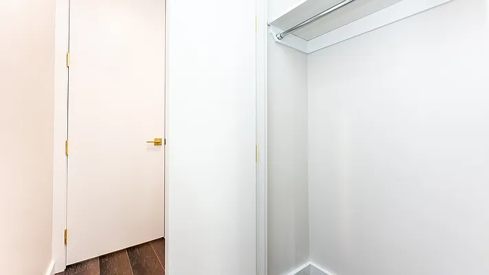 Rented by Nooklyn NYC LLC | media 31