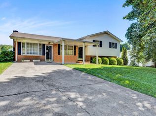 650 Bernard Rd, Rocky Mount, VA 24151