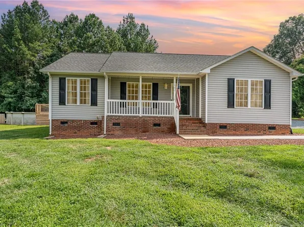 3860 Sycamore Trl, Franklinville, NC 27248