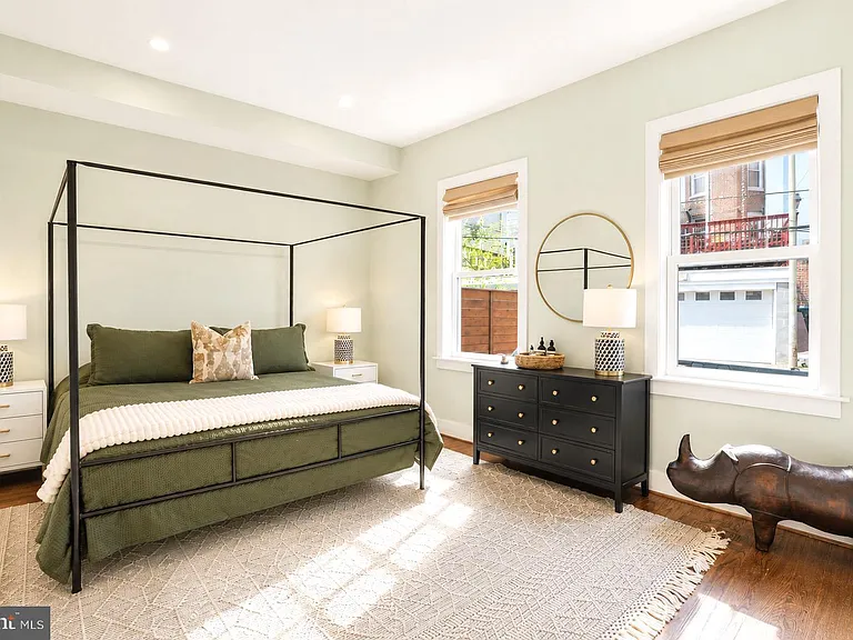 145 Adams St NW #1 — Photo 14
