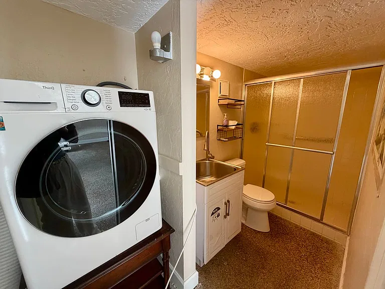 1024 Anglers Cv — Photo 7