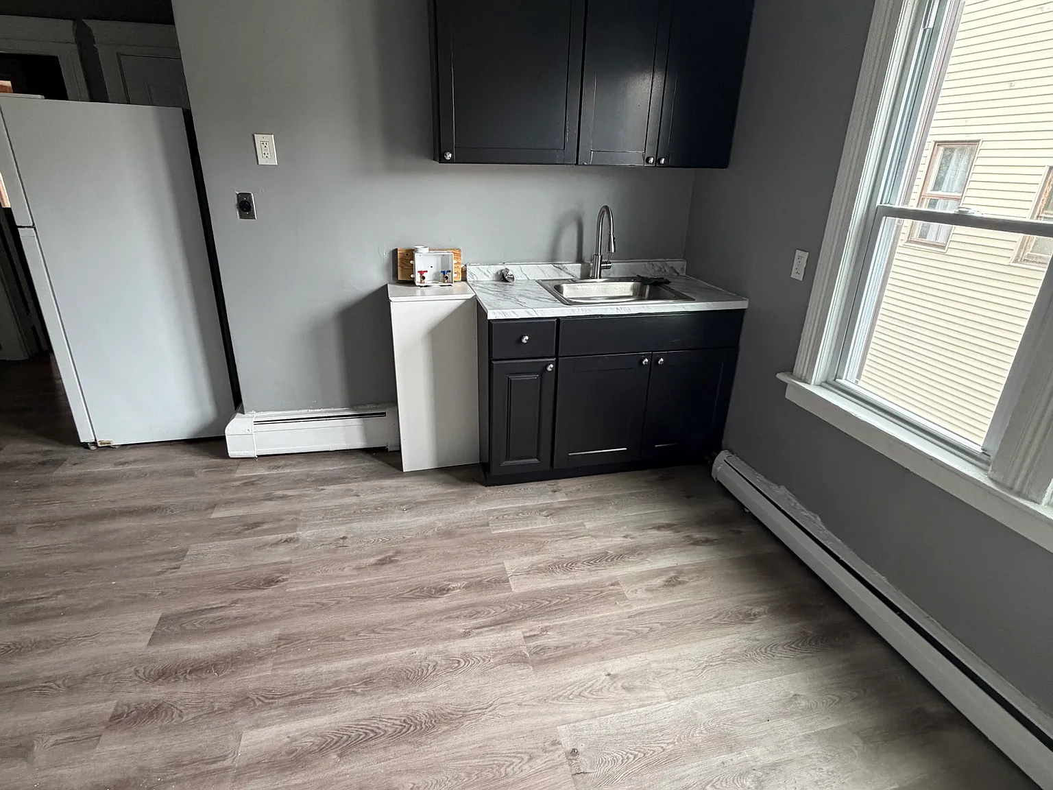 3 bed, 1170 sqft, $1,700 — Photo 2
