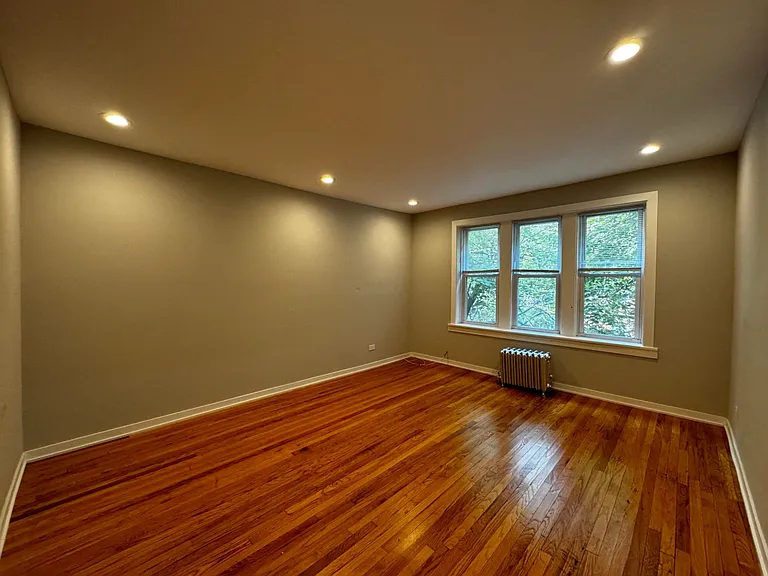 1509 W Schreiber Ave #2 — Photo 1