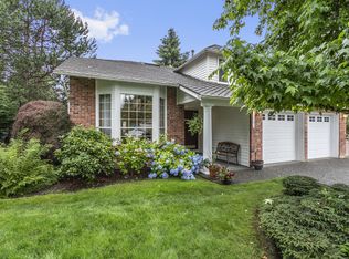 24804 SE 37th Pl, Sammamish, WA 98029