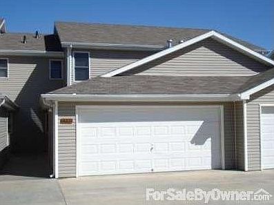 1st image of 522 Lakeside Dr #30