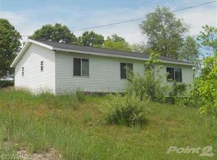 74796 40th St, Paw Paw, MI 49079