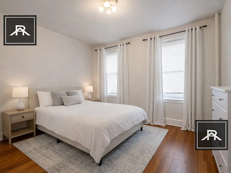 1377 Commonwealth Ave #6 — Photo 2