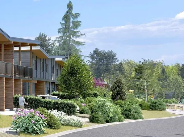 1600 Larsen Rd #8, Courtenay, BC V9N 8Y9