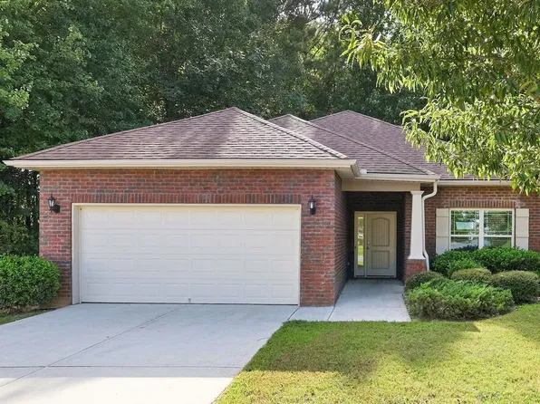 4890 Summersun Dr, Morrow, GA 30260