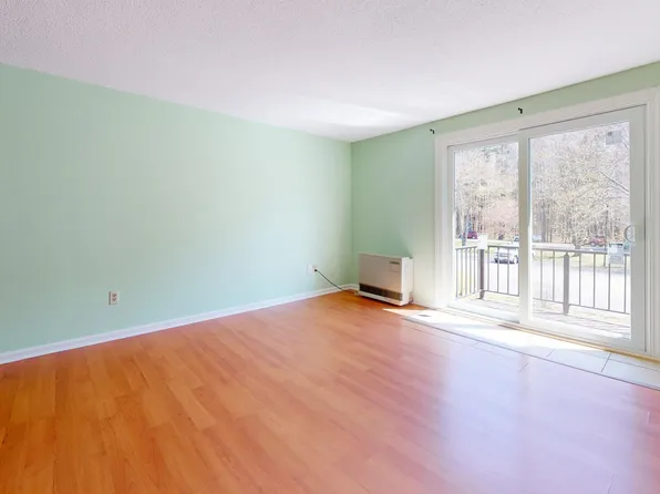 246 E East Bridge Street #8, Westbrook, ME 04092