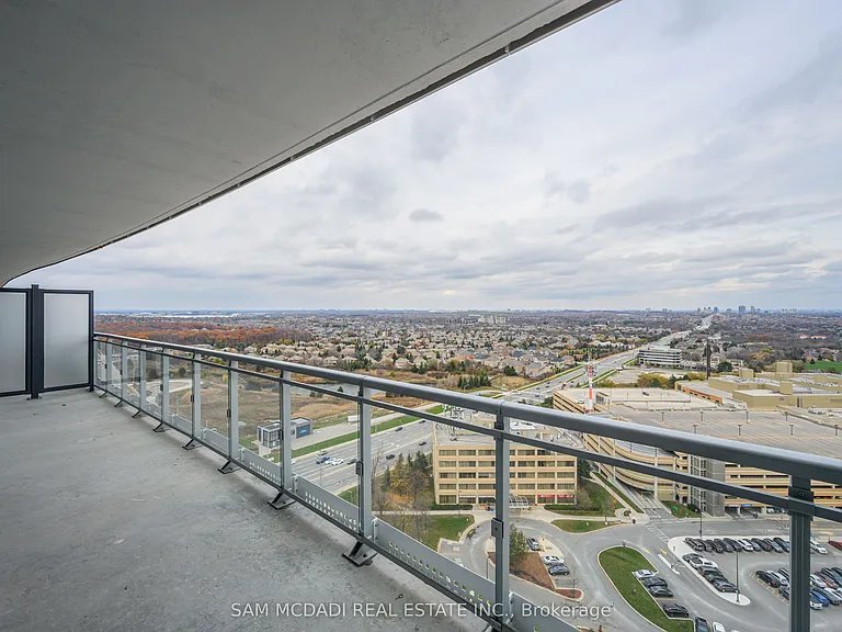 2520 Eglinton Ave W #1714 — Photo 16