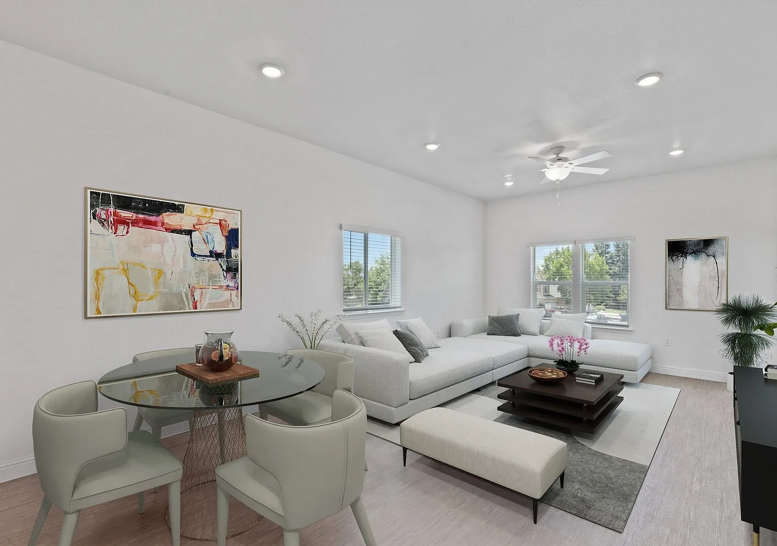 Madelyn Court — Photo 2