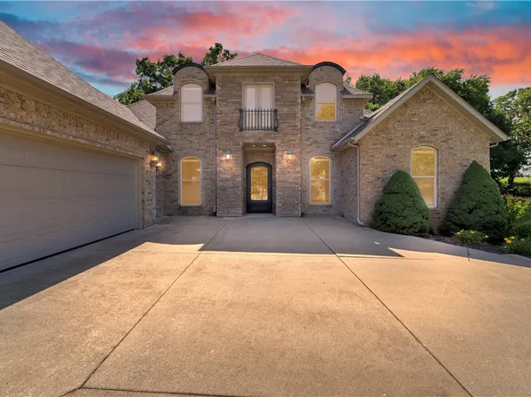 5104 S Sloan Cir, Rogers, AR 72758
