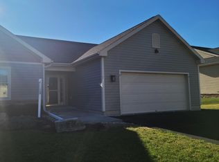 3 Brookview Ter, Slingerlands, NY 12159