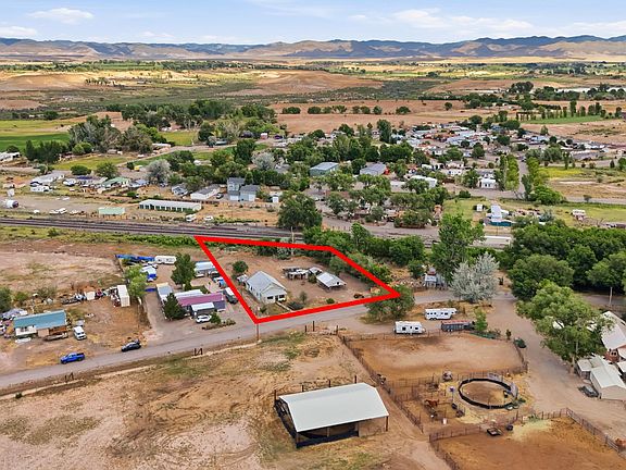 3rd image of 1027 O Rd