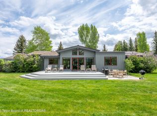 6225 N Spring Gulch Rd, Jackson, WY 83001