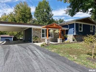 1209 Election Dr, Benton, IL, 62812