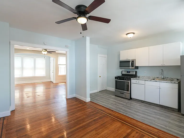 1512 S Stanley St — Photo 9