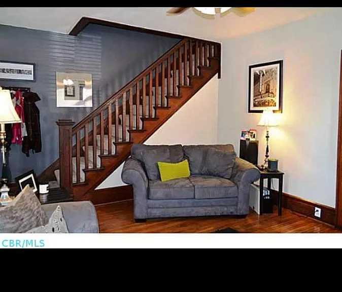 147 W 6th Ave — Photo 13