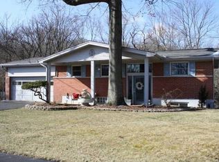 2623 8 Mile Rd, Cincinnati, OH 45244