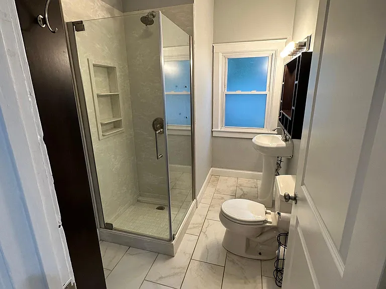 817 Mill St — Photo 7