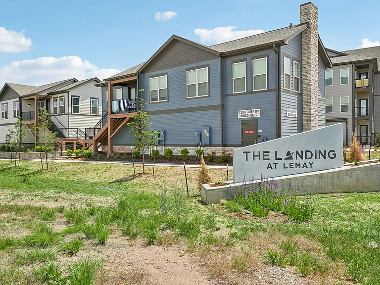 The Landing at Lemay — Photo 23