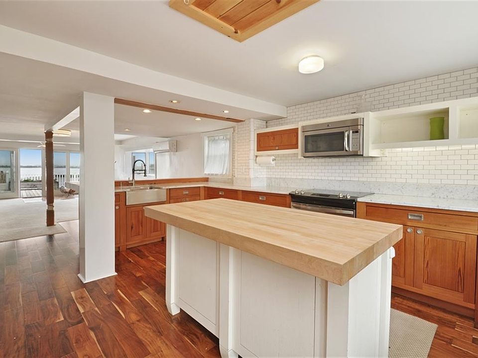 717 Shad Creek Rd, Broad Channel, NY 11693 Zillow