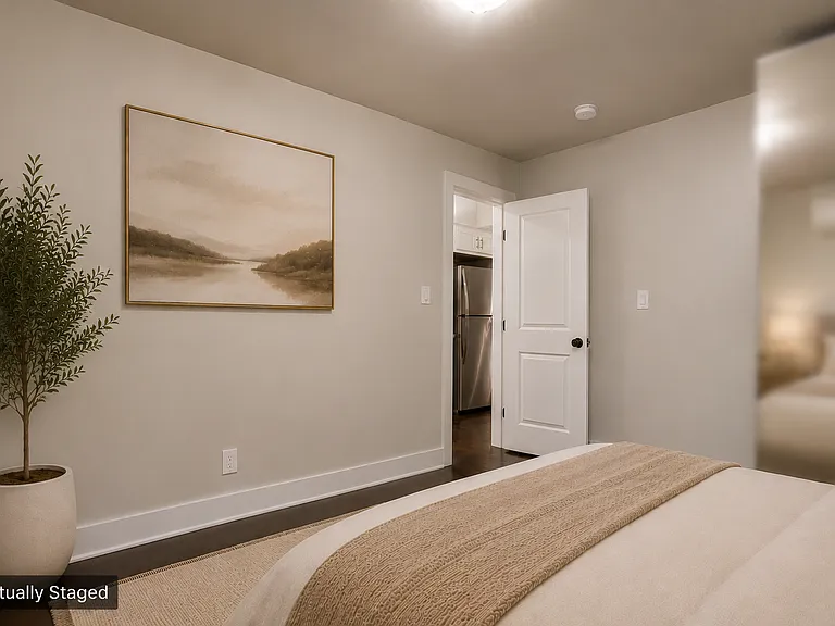 82 Q St SW #1 — Photo 11
