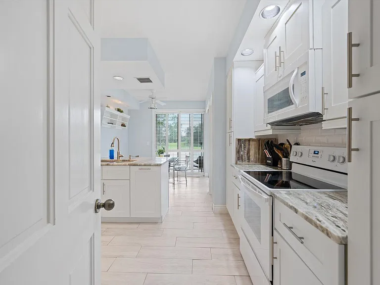 11875 Pebblewood Dr #201 — Photo 12