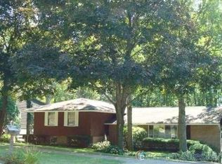 684 Devonshire Dr, State College, PA 16803