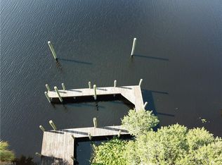 16420 Oakview Cir, Alva, FL 33920