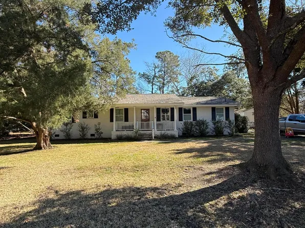 2045 Lake Ave, Charleston, SC 29414