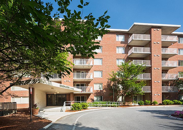 Edgewater I