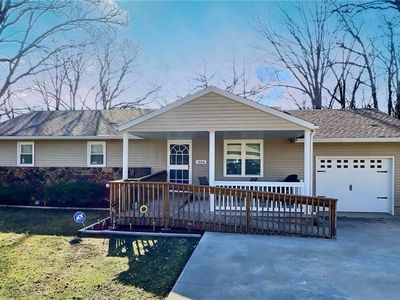 1804 S Phillips St, El Dorado Springs, MO, 64744