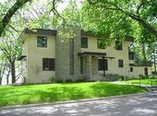 204 10th St NE, Waseca, MN 56093