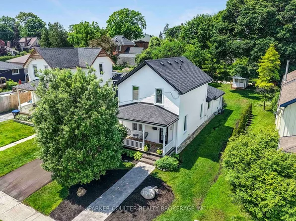 138 Peel St, Collingwood, ON L9Y 3V4