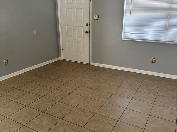 2nd image of 9210 NE 12th Ct