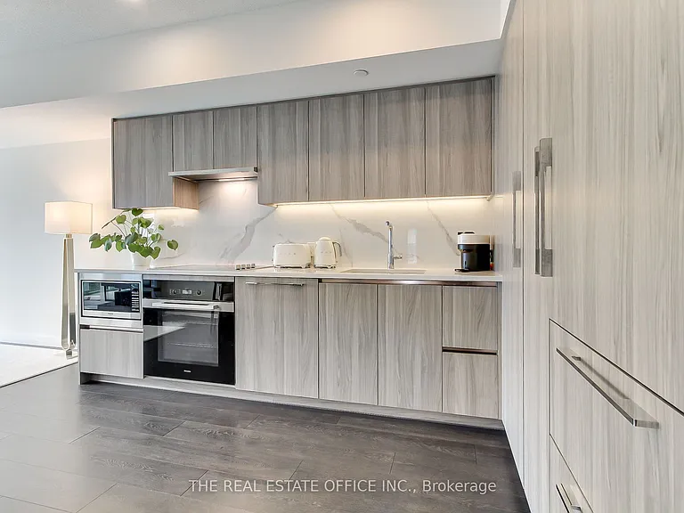 1 Concord Cityplace Way #611 — Photo 11