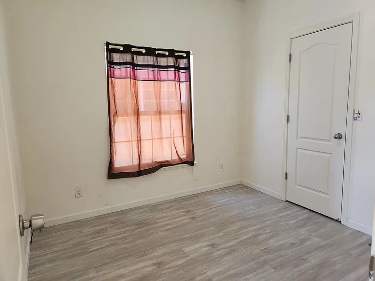 8577 Galindo Dr — Photo 8