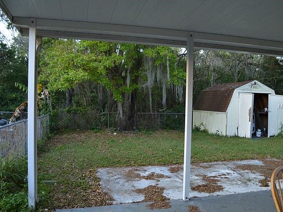 5th image of 2126 Colonial Ave