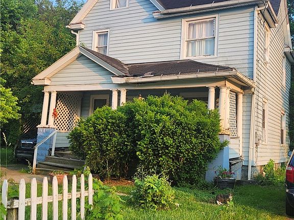 2nd image of 153 W Warren Ave