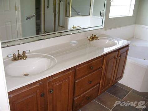 Double Sinks in Mast